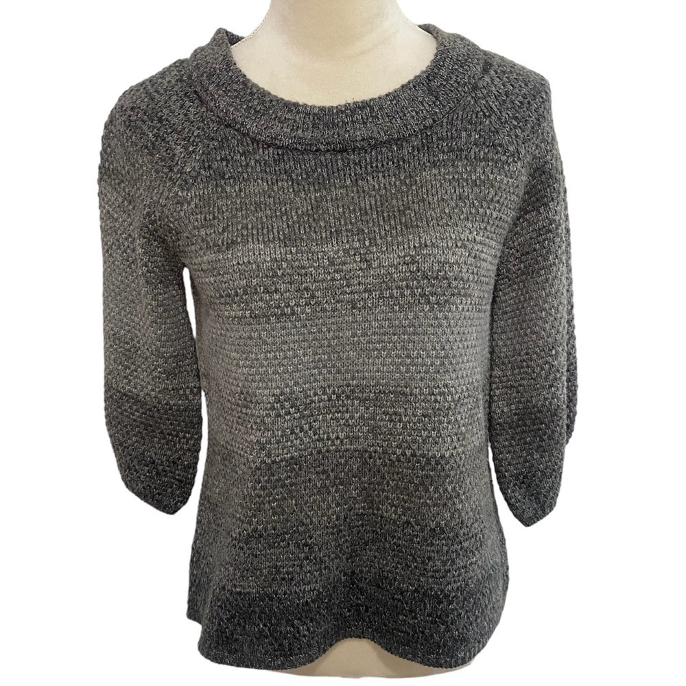 A.N.A. Gray Ombré Knit Crew Neck 3/4 Bell Sleeve Sweater Size Petite Medium